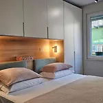 Elegant One Bedroom Myslym Shyri Apartment Tirana