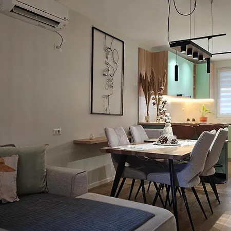 Elegant One Bedroom Myslym Shyri