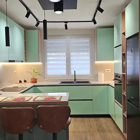 Apartament Elegant One Bedroom Myslym Shyri Tirana