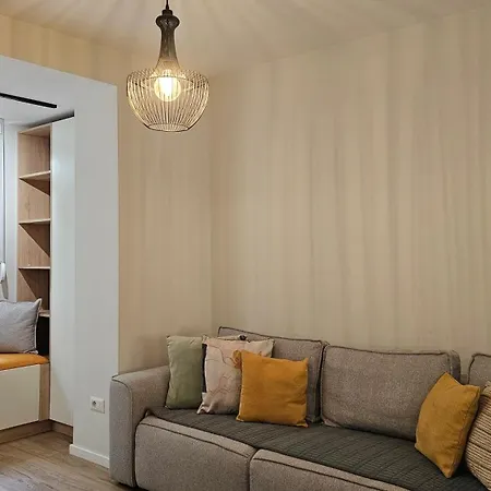 Apartament Elegant One Bedroom Myslym Shyri *